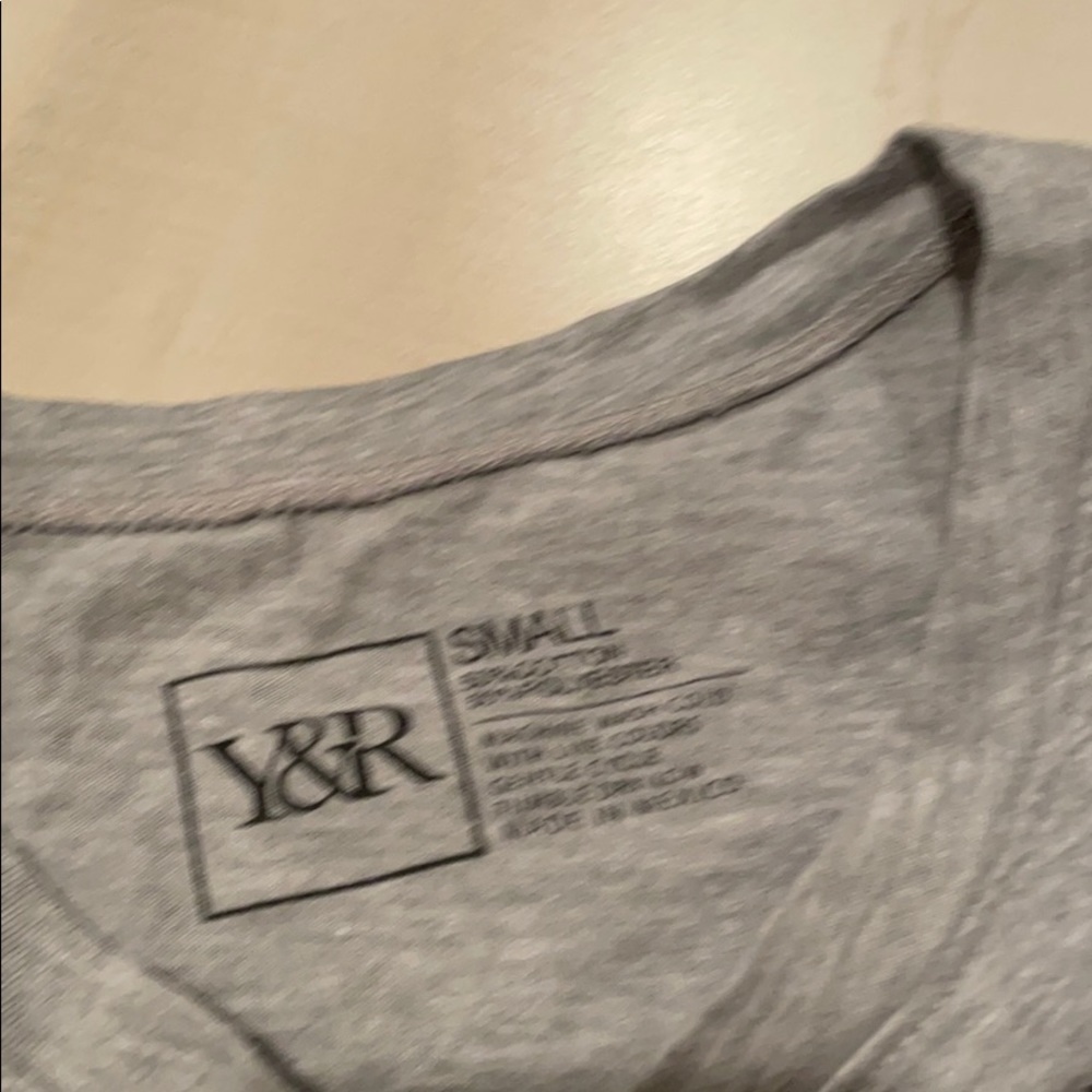 Young & Reckless T-Shirt Size Small - Picture 4 of 5